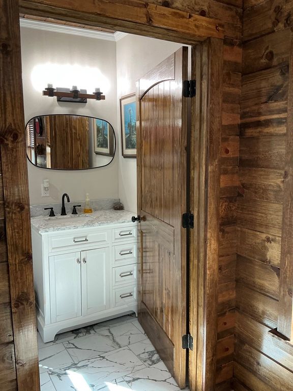 Image 43 of property listing at 604 McCarver Dr, Ballinger, TX 76821