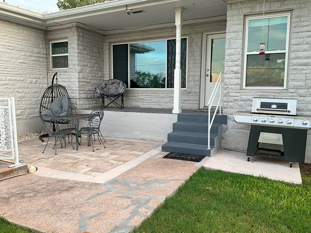 Image 52 of property listing at 604 McCarver Dr, Ballinger, TX 76821