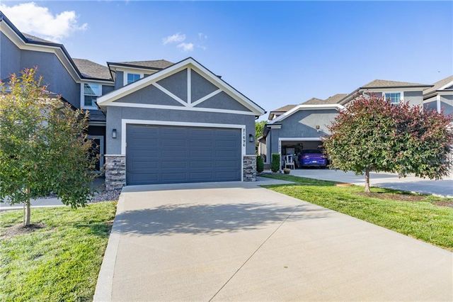 21696 W 123 Terrace, Olathe, KS 66061