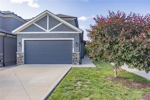21696 W 123 Terrace, Olathe, KS 66061