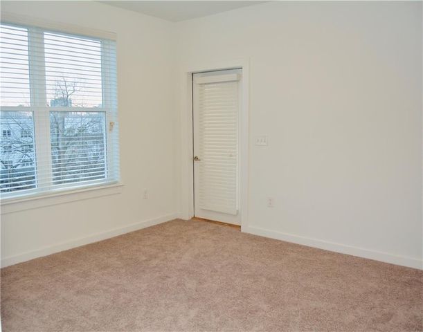 525 Parkway Drive NE 518, Atlanta, GA 30308