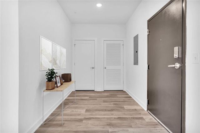 525 Parkway Drive NE 518, Atlanta, GA 30308