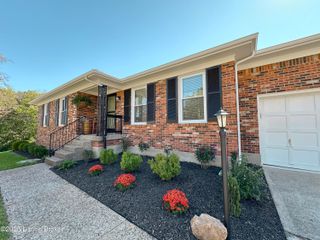2522 Wyeth Ct, Louisville, KY 40220