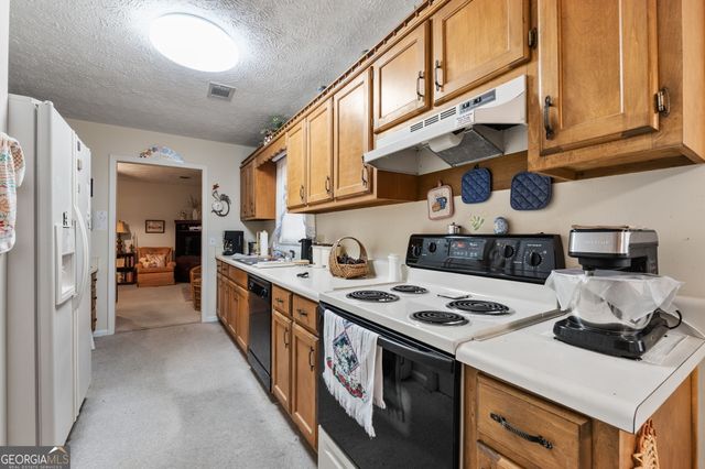 2203 Liberty Lane SW, Conyers, GA 30094