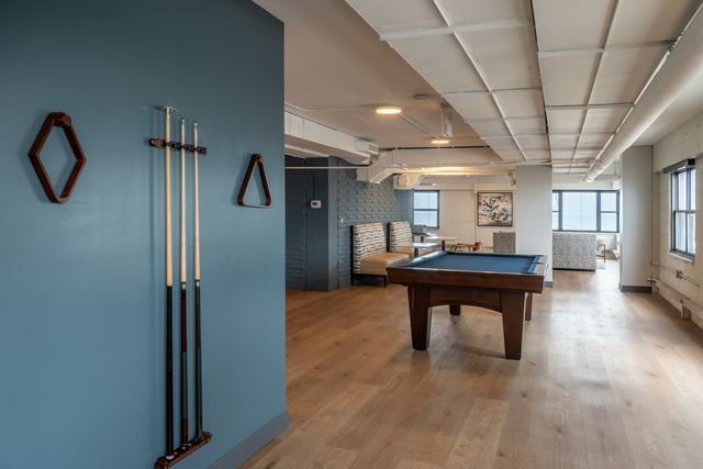 5815 N Sheridan Road 810, Chicago, IL 60660