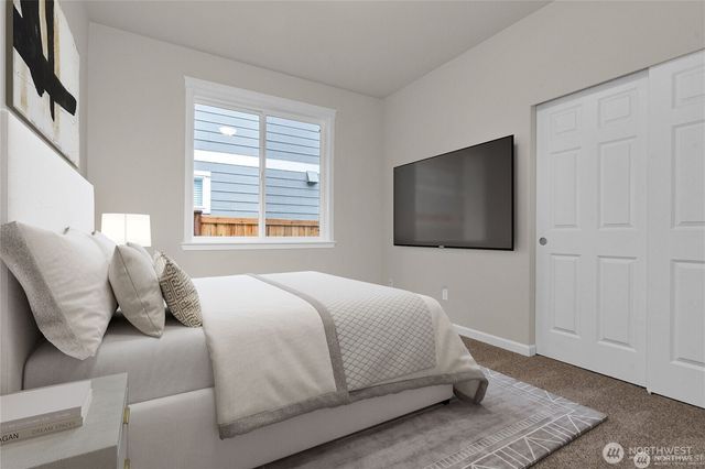 9045 Wyatt Loop SE, Tumwater, WA 98501