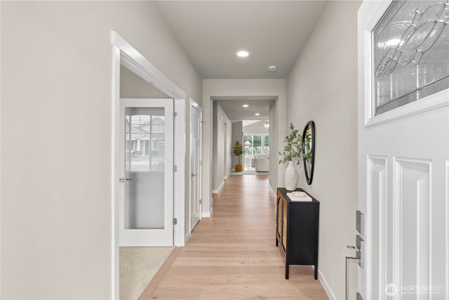 9045 Wyatt Loop SE, Tumwater, WA 98501