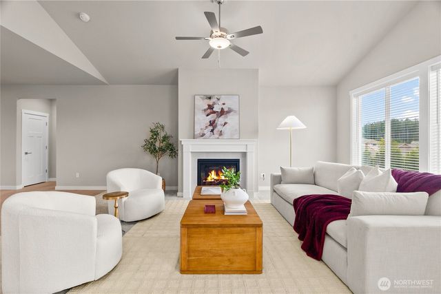 9045 Wyatt Loop SE, Tumwater, WA 98501