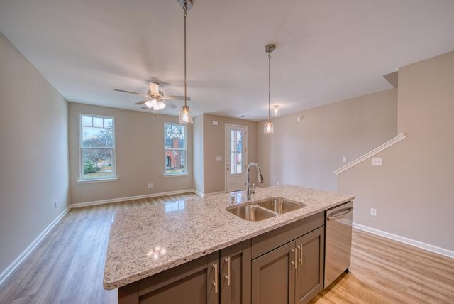 260 E WASHINGTON AVE, Covington, TN 38019