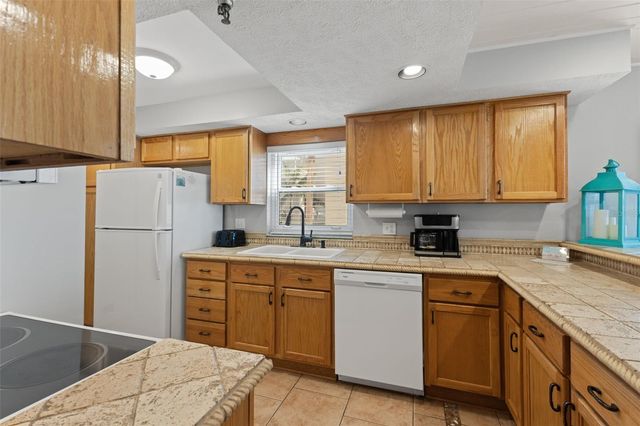 14300 GULF BOULEVARD 201, Madeira Beach, FL 33708