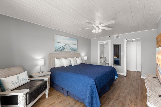 14300 GULF BOULEVARD 201, Madeira Beach, FL 33708