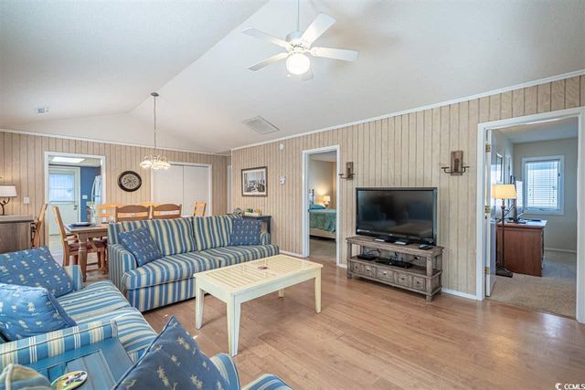 14 Cottage Ct., Myrtle Beach, SC 29572