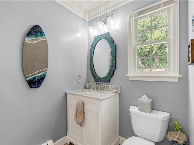 6 Eagle Rd, Marshfield, MA 02050