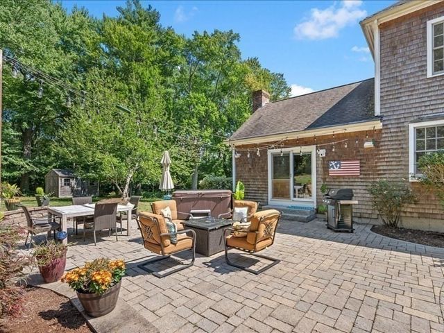6 Eagle Rd, Marshfield, MA 02050