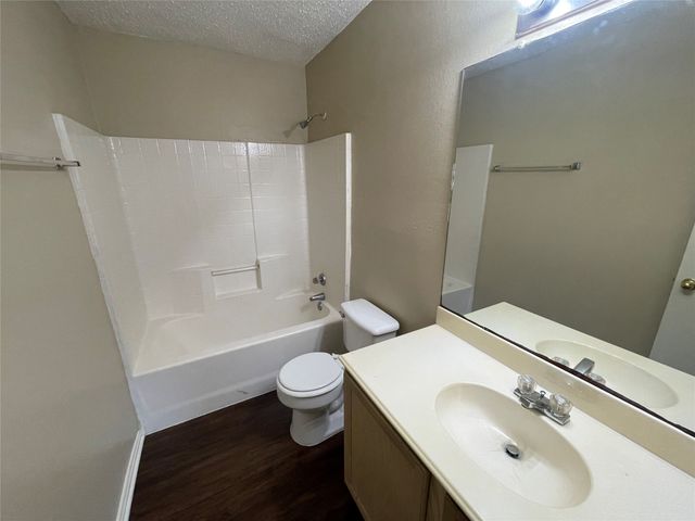 1502 Parrot Court, Desoto, TX 75115