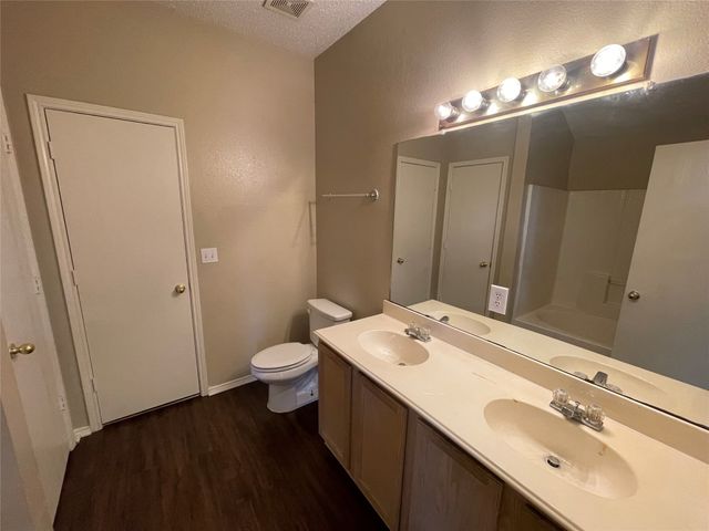 1502 Parrot Court, Desoto, TX 75115