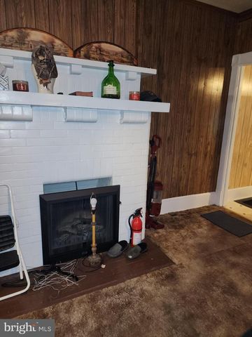 615 S SECOND STREET, Chambersburg, PA 17201