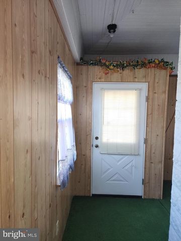 615 S SECOND STREET, Chambersburg, PA 17201