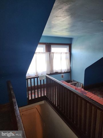615 S SECOND STREET, Chambersburg, PA 17201