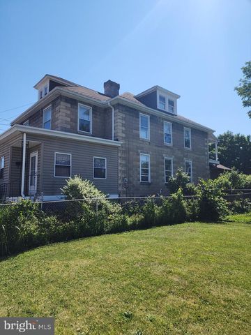 615 S SECOND STREET, Chambersburg, PA 17201