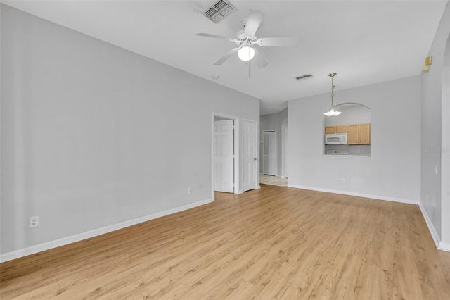 582 BRANTLEY TERRACE WAY 304, Altamonte Springs, FL 32714