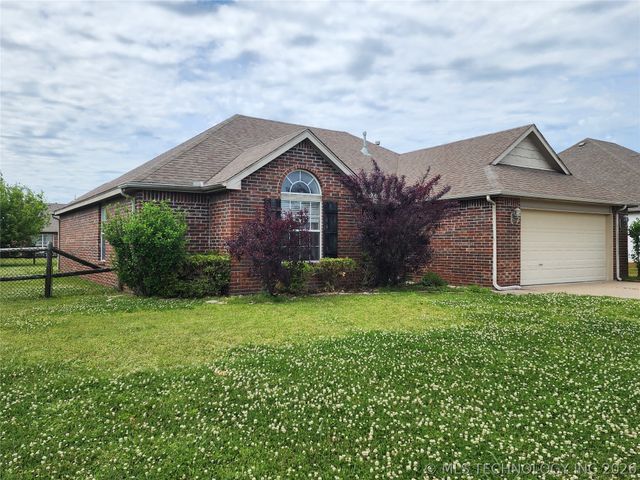 8908 N 153rd East Avenue, Owasso, OK 74055