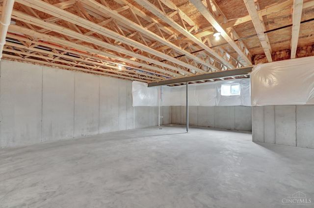 10312 Tice Street, Washington Twp, OH 45458