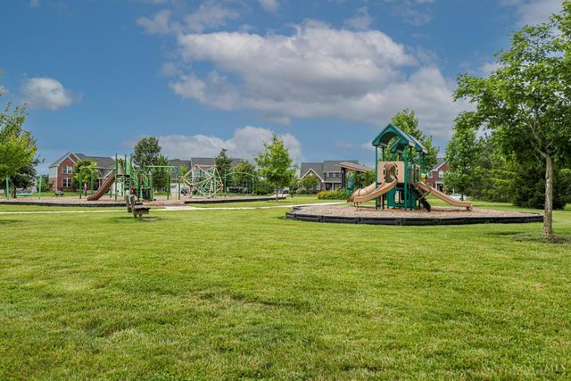 10312 Tice Street, Washington Twp, OH 45458