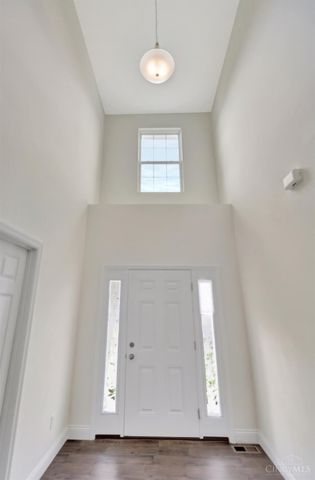 10312 Tice Street, Washington Twp, OH 45458