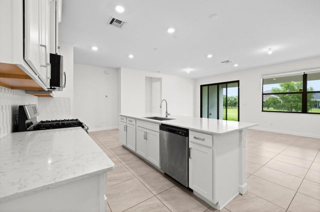 19667 Rugged Trunk Trail, Loxahatchee, FL 33470