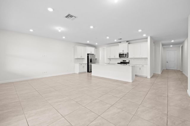 19667 Rugged Trunk Trail, Loxahatchee, FL 33470