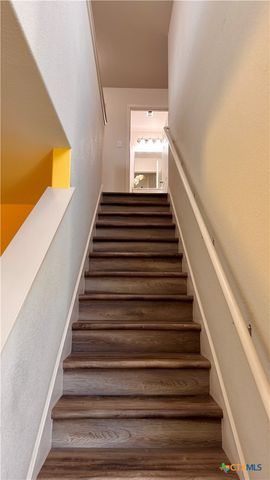 426 Eves Necklace Drive, Buda, TX 78610