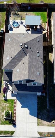 426 Eves Necklace Drive, Buda, TX 78610