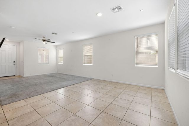 641 S Laguna Street, Visalia, CA 93292