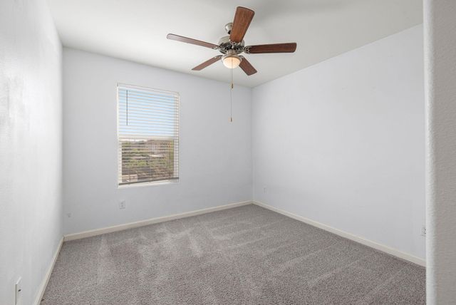 641 S Laguna Street, Visalia, CA 93292