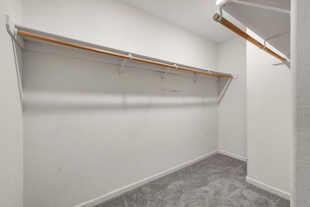 641 S Laguna Street, Visalia, CA 93292