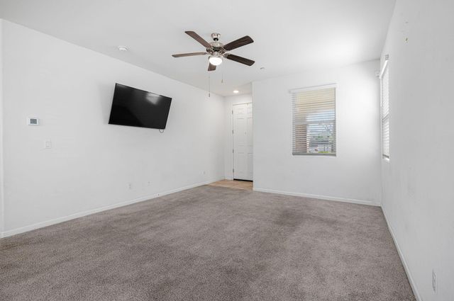 641 S Laguna Street, Visalia, CA 93292