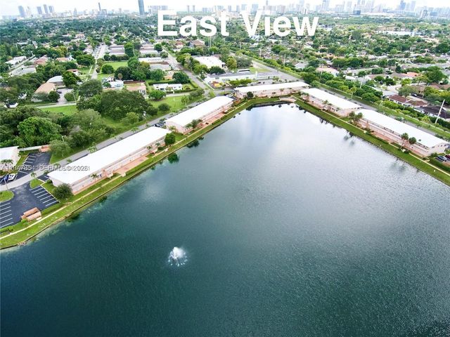 900 SW 11th Ave 7C, Hallandale Beach, FL 33009