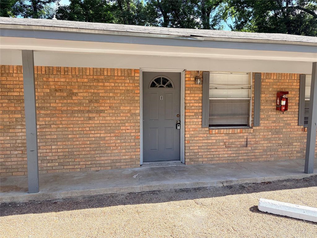 760 Cline Street 8, Huntsville, TX 77340