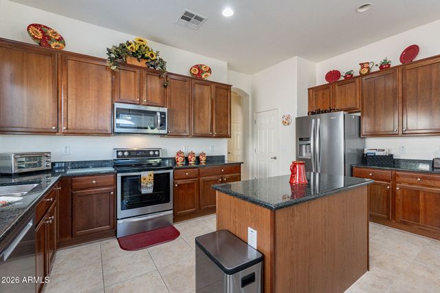 17141 N Oliveto Avenue, Maricopa, AZ 85138