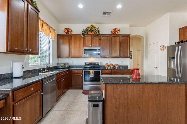 17141 N Oliveto Avenue, Maricopa, AZ 85138