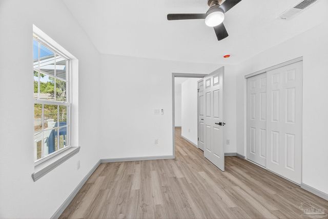 1000 N G St, Pensacola, FL 32501