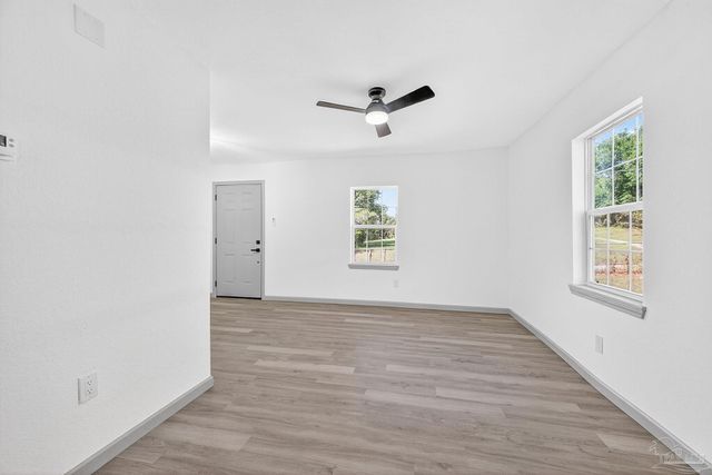 1000 N G St, Pensacola, FL 32501