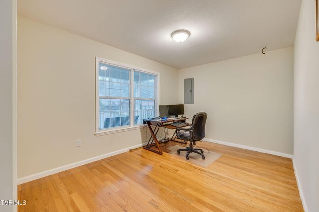 1404 New Hampshire Avenue, Bristol, VA 24201