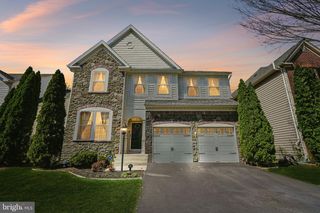 8716 RALEIGH MEWS, Gainesville, VA 20155