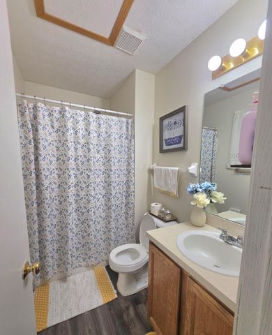 3362 Emeline Drive, Columbus, OH 43204