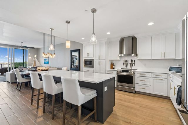 920 N OSCEOLA AVENUE 604, Clearwater, FL 33755