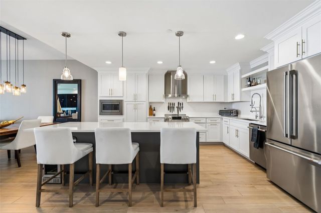 920 N OSCEOLA AVENUE 604, Clearwater, FL 33755