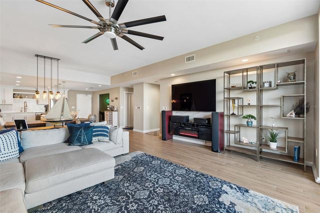 920 N OSCEOLA AVENUE 604, Clearwater, FL 33755