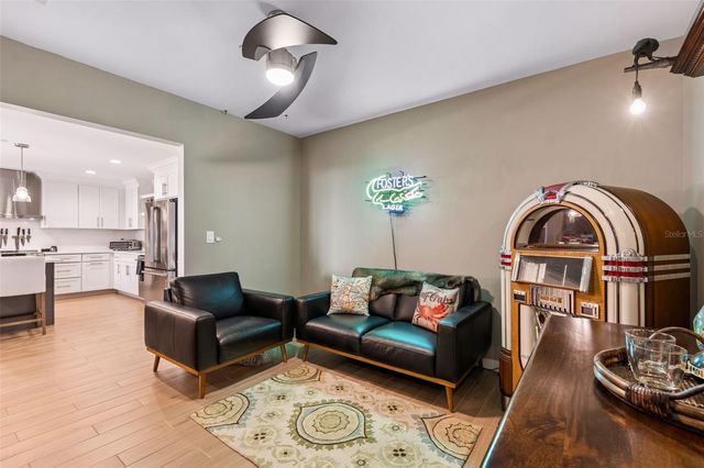 920 N OSCEOLA AVENUE 604, Clearwater, FL 33755